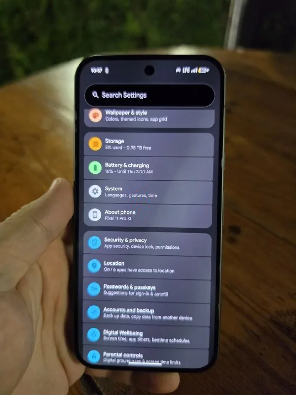 Google Pixel 11 Pro XL 1 ТБ 1
