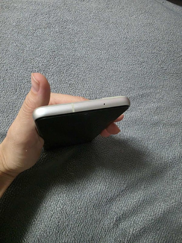 Samsung Galaxy S21FE 8/128GB 4