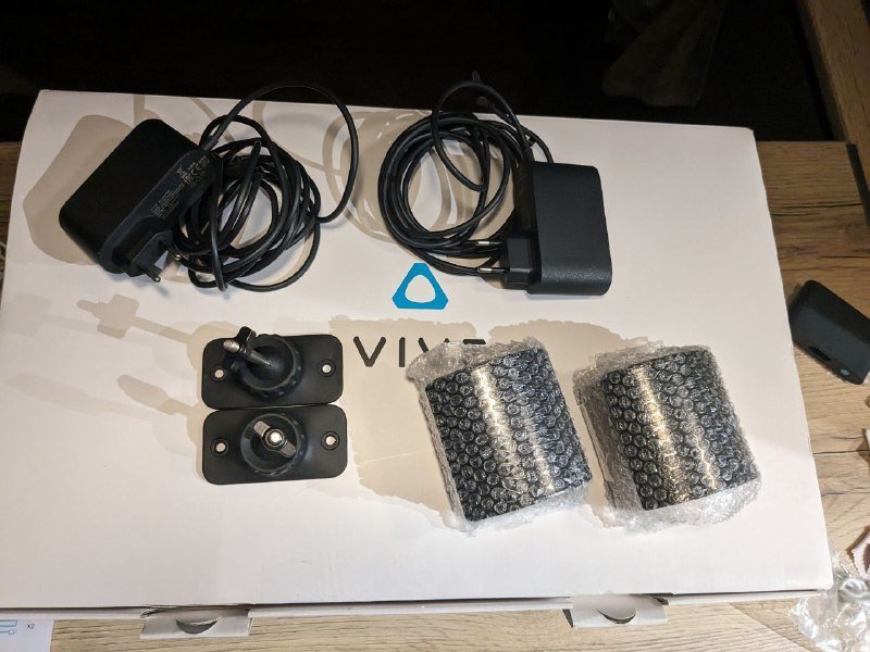 HTC Vive PRO виртуальная реальность полный комплект 6