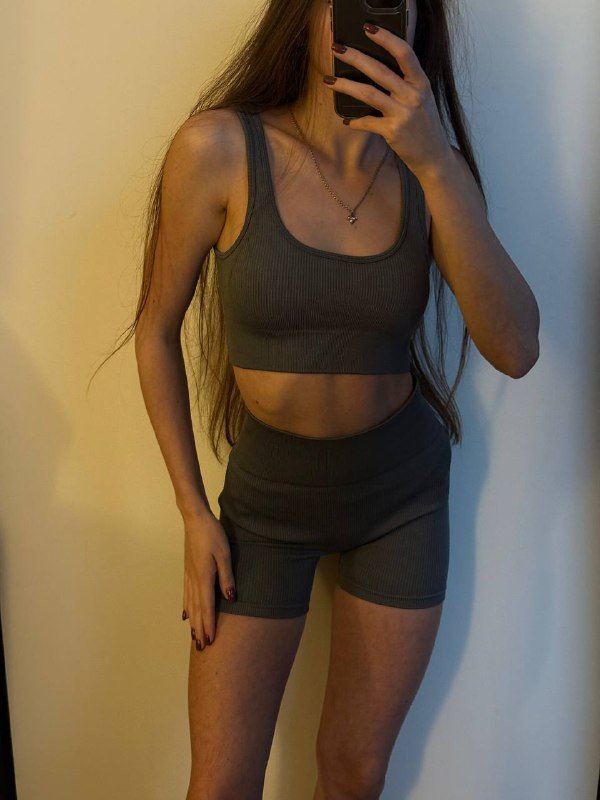 Женский комплект велосипедки и спортивный топ 7