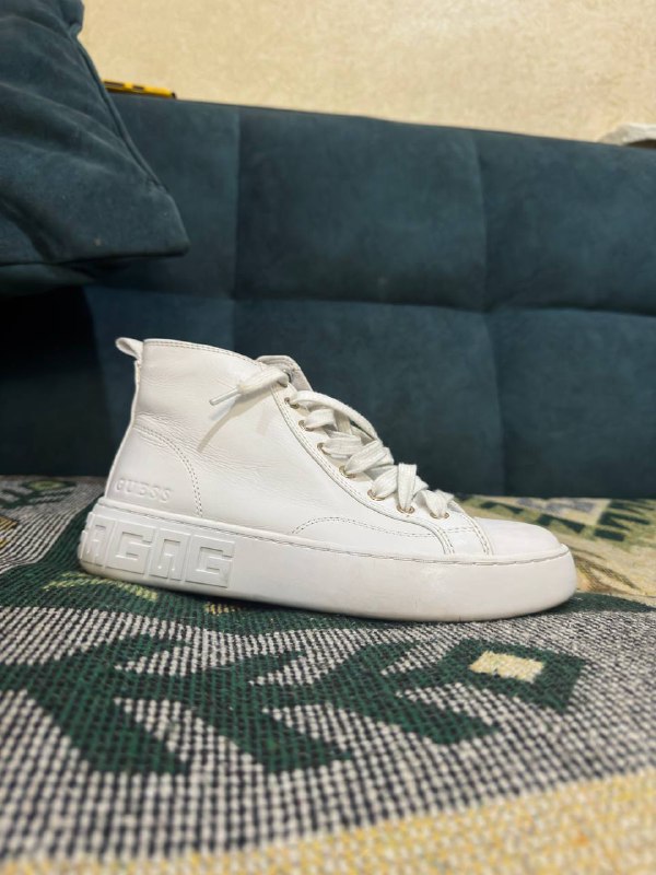 Reebok Club C Extra, Guess Lederboots, Puma Cali, Converse, Puma cilia, Nike air max 95 36 размер 3
