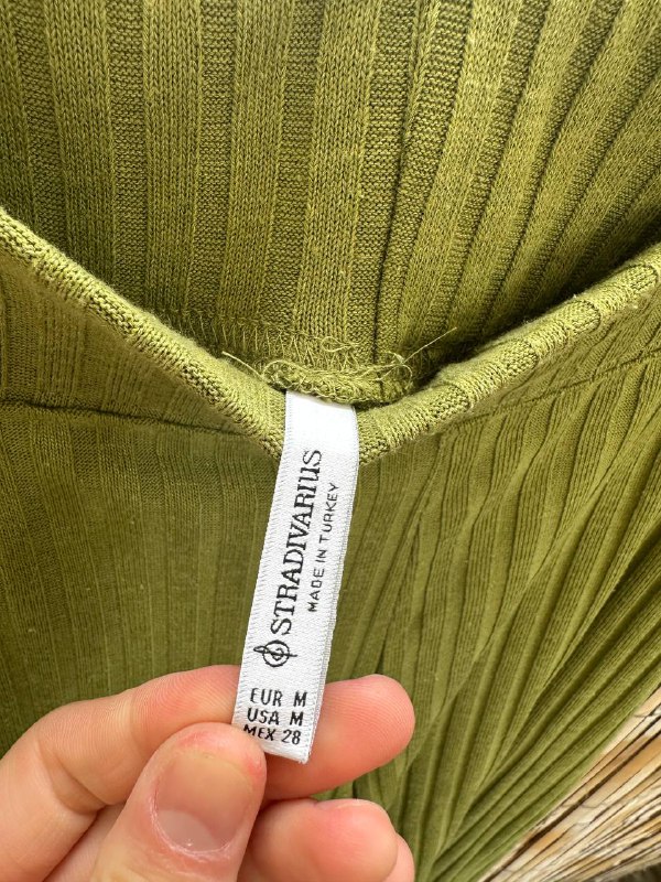 Укороченые штаны Stradivarius, размер М 3