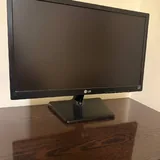 Компьютер с монитором LG 2