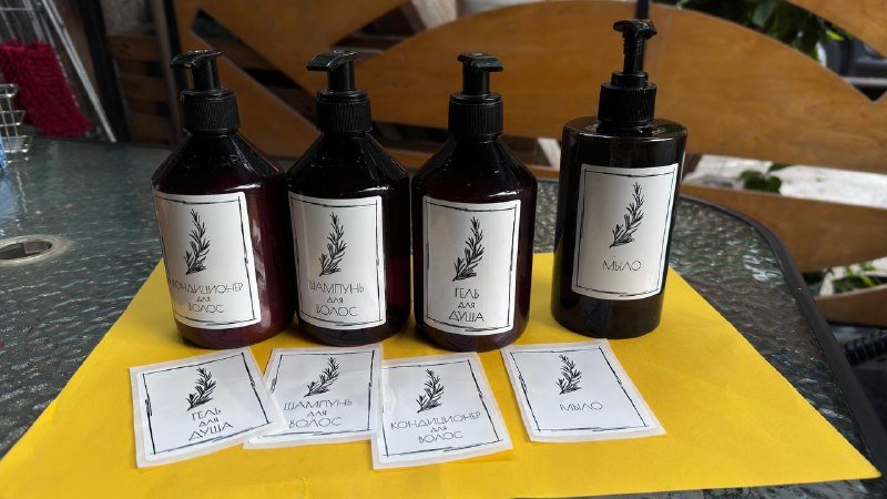 Амбюшуры, шнурок для телефона, набор в ванную, полка, органайзер, тетради, строительные материалы 3