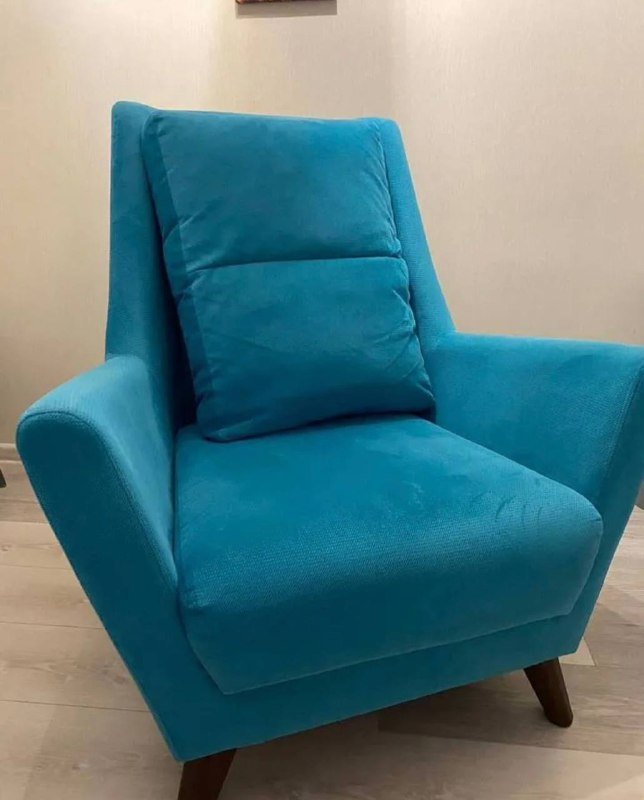 Обеденный стол с 2 стульями, 2 кресла 3