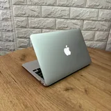 MacBook Air 11 3