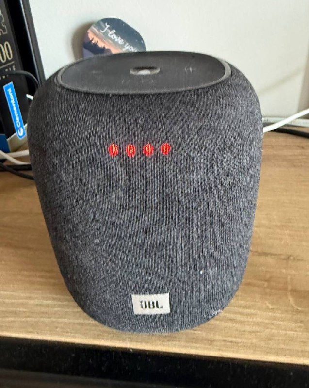 Умная колонка JBL Link Music Yandex Black