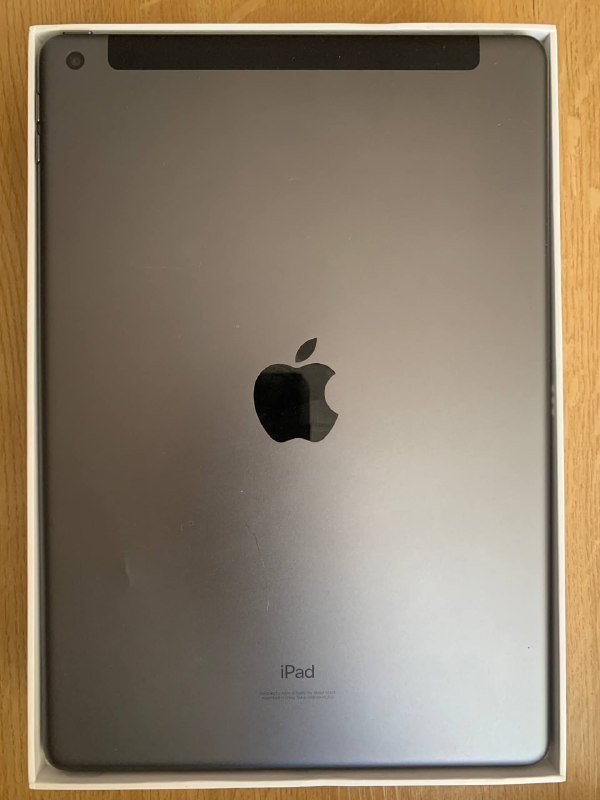 iPad 8 gen Space Gray 32GB Wi-Fi Cellular Unlocked 3