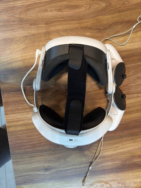 Meta Quest 3 512 GB VR гарнитура с креплением и аккумулятором 3