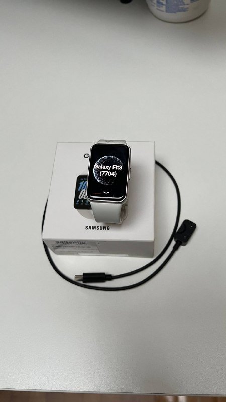 Часы Galaxy Fit3, Honor Watch Magic, планшет Nexus 7, Bluetooth колонка