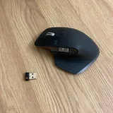 Мышь Logitech MX Master 3, фотоаппарат Polaroid Go Generation 2 1