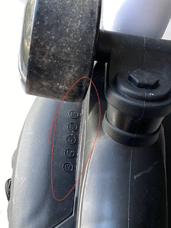 Ролики раздвижные квады 39-43 размер, наколенники 5