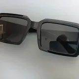 Кошелёк Louis Vuitton, очки, камера A4 Tech HD 2