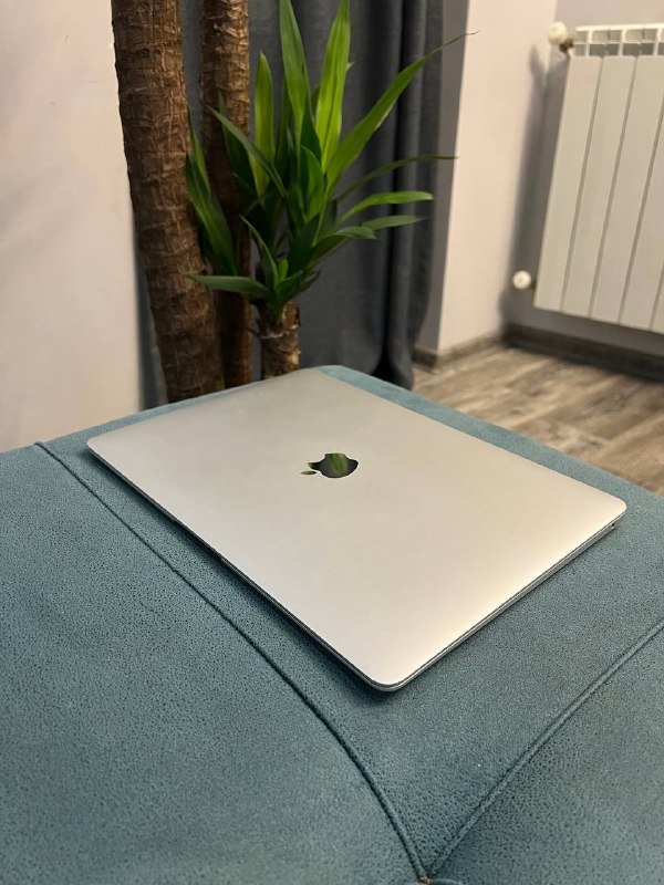MacBook Air M1 8 GB RAM 256 GB SSD