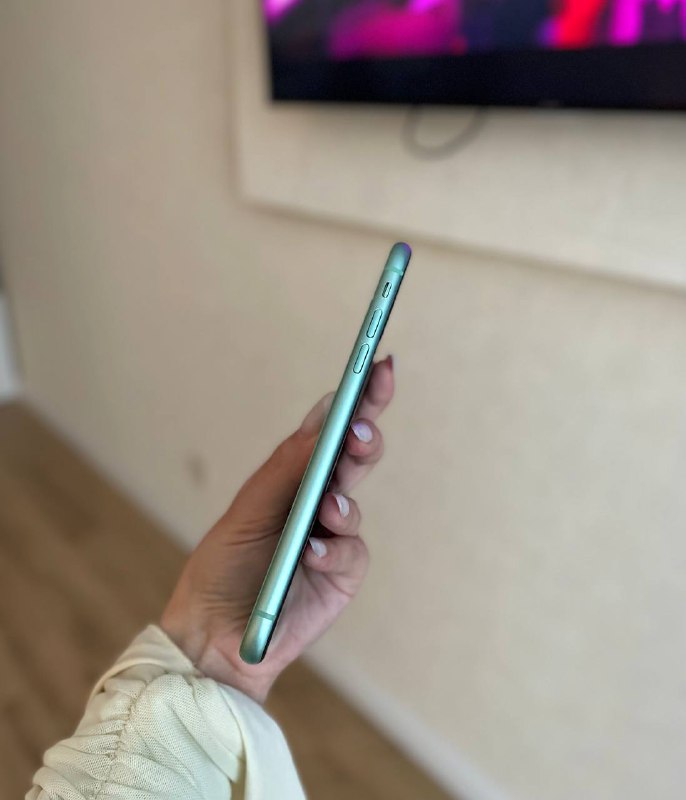 iPhone 11, Razer Gaming Headset Kraken X, Apple HomePod Mini 3