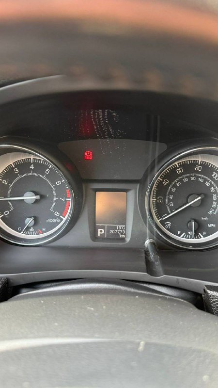 Suzuki Kizashi 2.4i CVT AWD, 207km пробег, новая резина 7