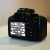 Canon EOS 1300D body and 18-55mm zoom kit lens 2