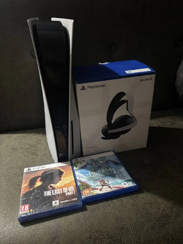 PS5, наушники Sony Pulse 3D, 2 диска