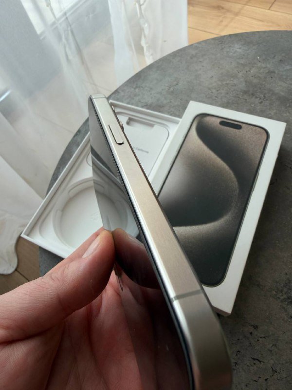 iPhone 15 Pro 256Gb Natural Titanium 7