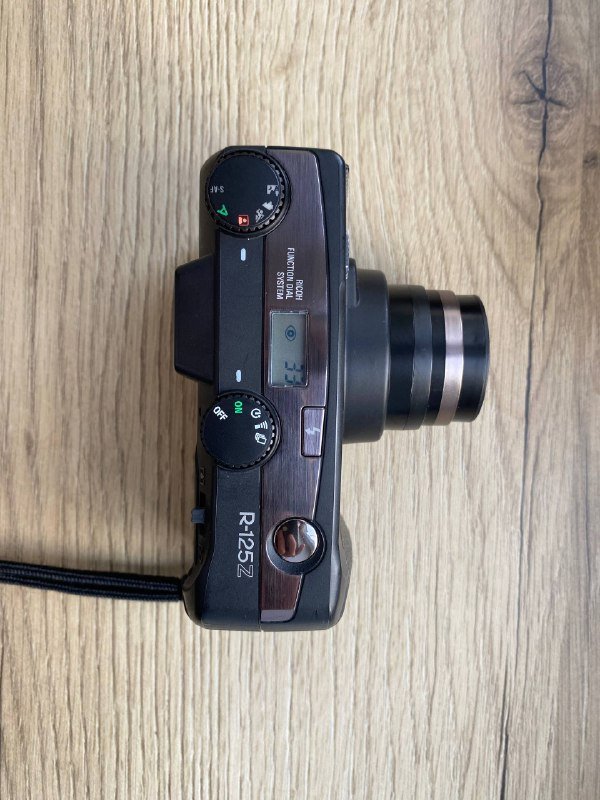 Пленочный фотоаппарат Ricoh R-125Z 3