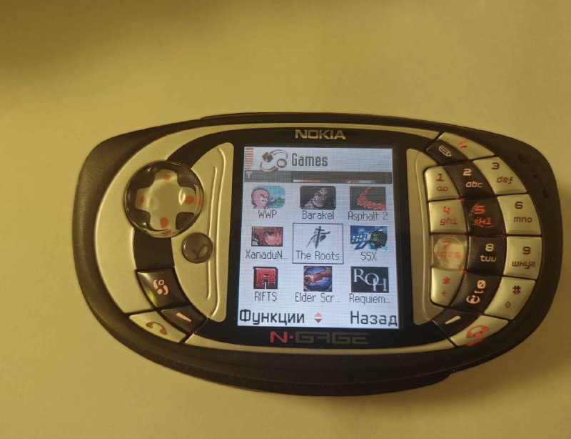 Nokia N-gage qd с играми и аксессуарами 4