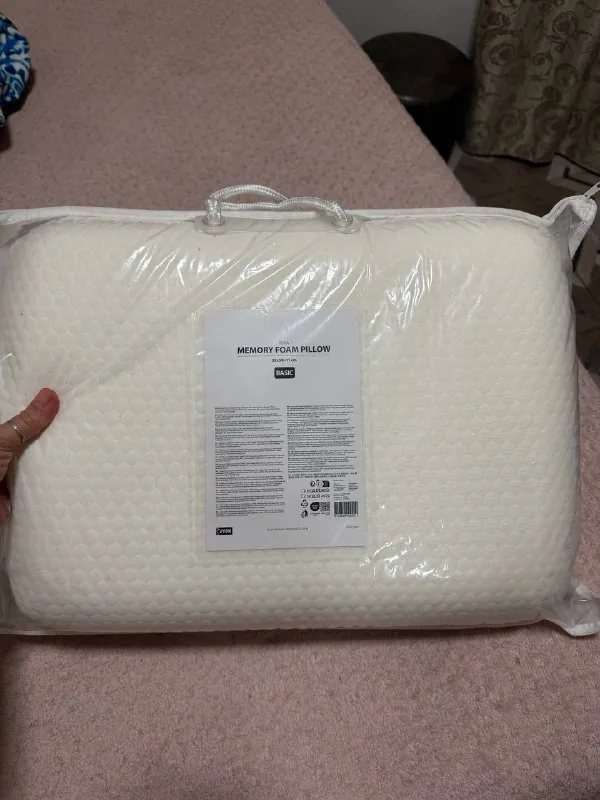 Memory foam pillow