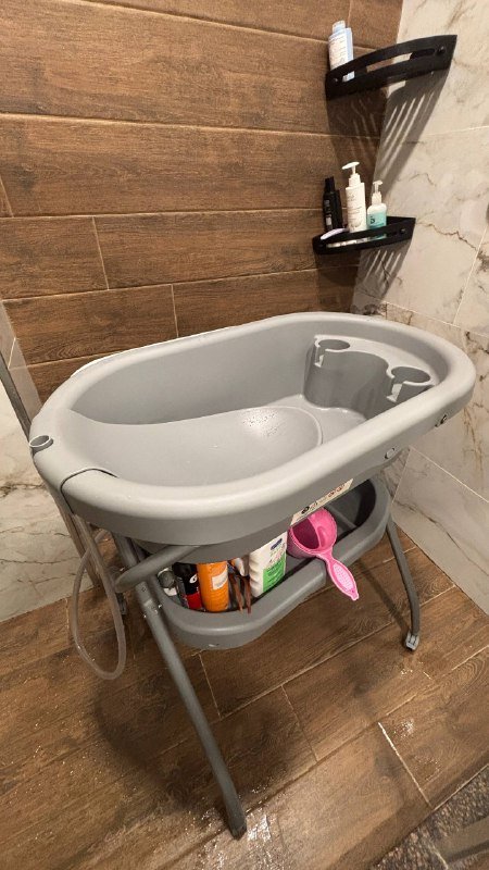 Ванночка с пеленальной зоной, матрас, горка, колеса