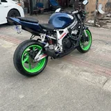 Honda CBR 919cc 4