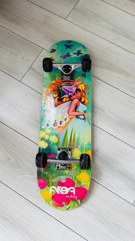 Детский скейт для девочки