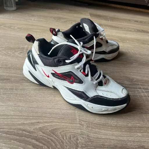 Кроссовки Nike