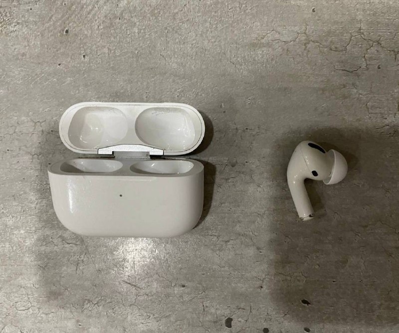Airpods pro 1, левый наушник 2