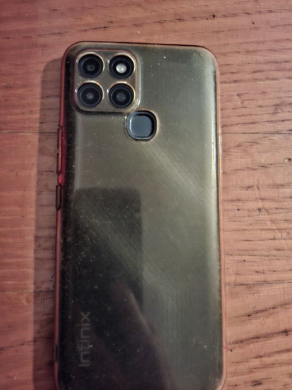 Смартфон INFINIX, 3 черных чехла 3