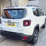 Jeep Renegade 10