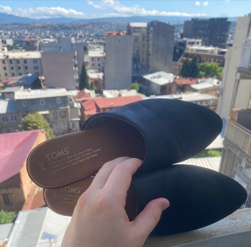 босоножки сабо Toms женские кожаные размер 37-38