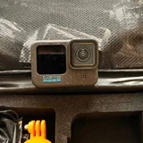 Новая GoPro Hero 12 с картой памяти SanDisk Extreme Pro 2