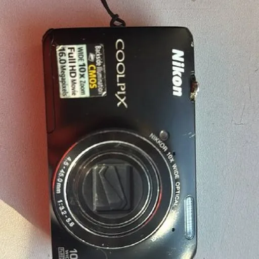 Nikon Coolpix S6300 фотоаппарат