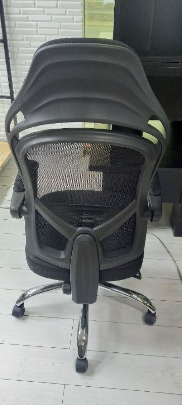 Офисное кресло 2