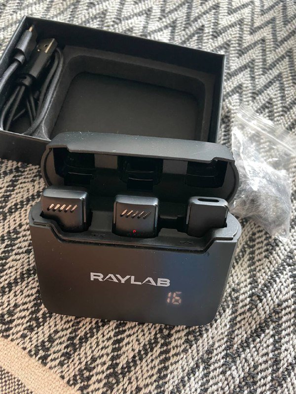 Петличный микрофон RAYLAB для iPhone 2