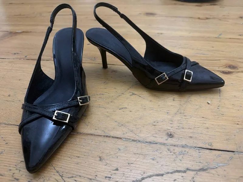 Women’s shoes, size 40 1