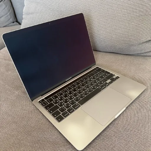MacBook Pro, MacBook Air, Xbox Elite Series 2 Gamepad