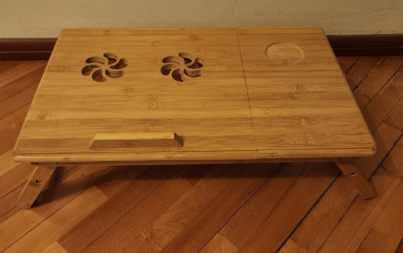 Столик для ноутбука