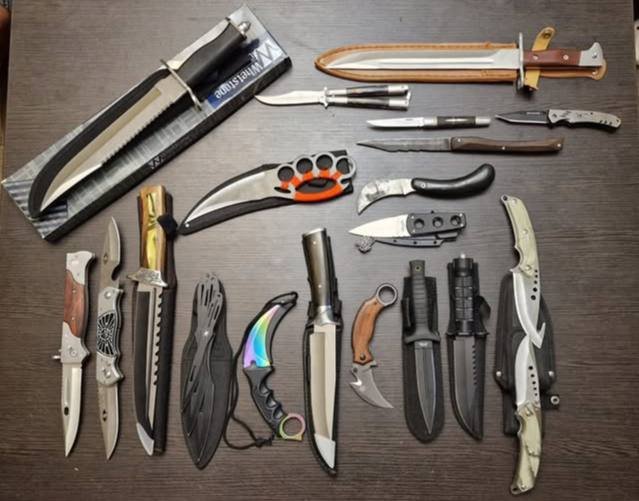 Набор ножей