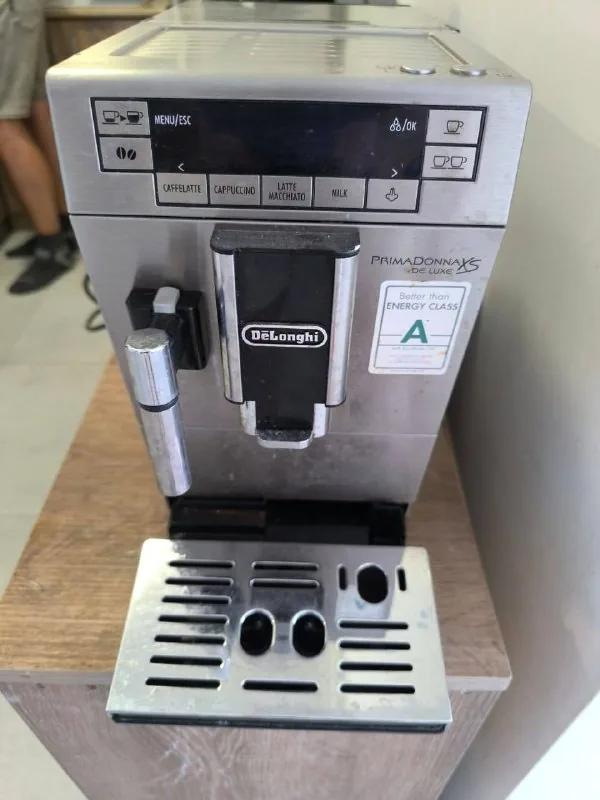 Кофемашина Delonghi Primadonna XS 1