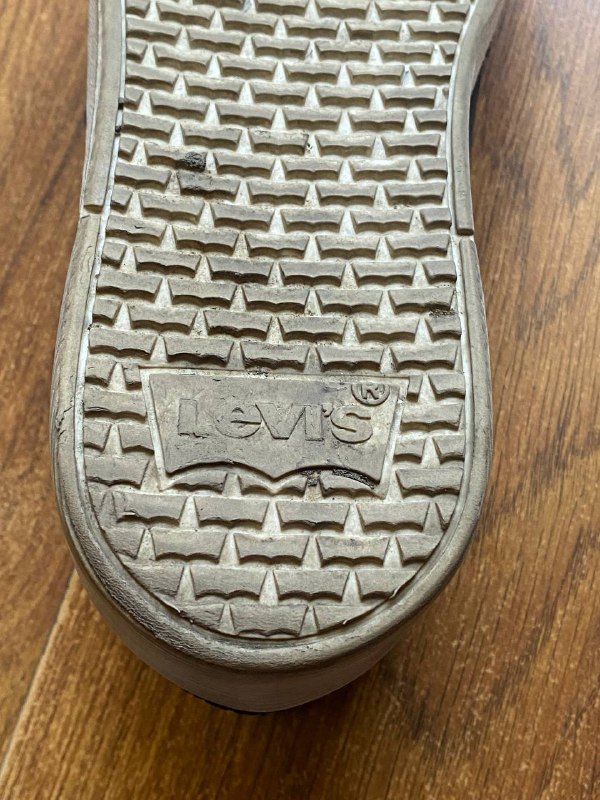 original shoes adidas, levis, carrera 4