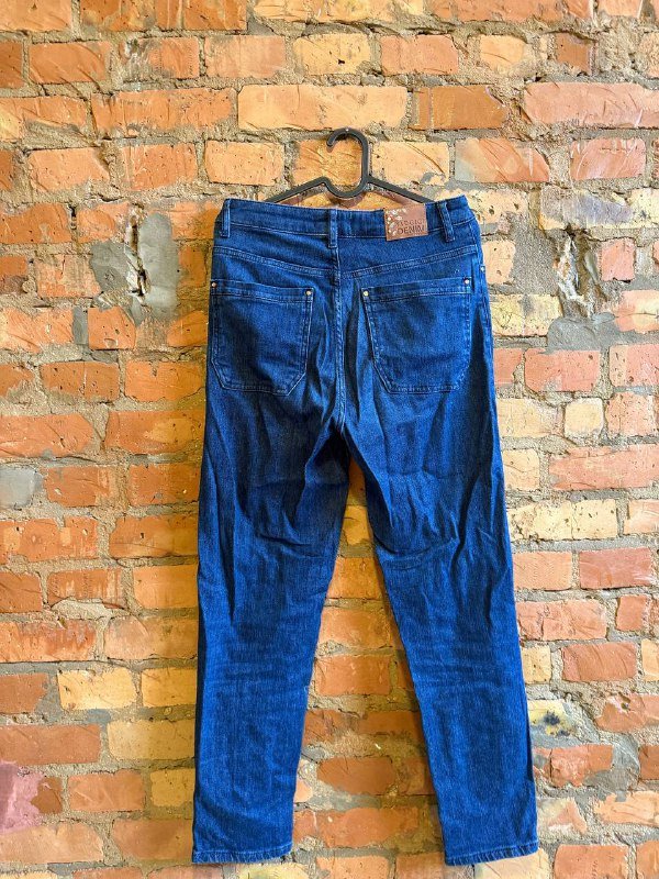 Джинсы M размер 2