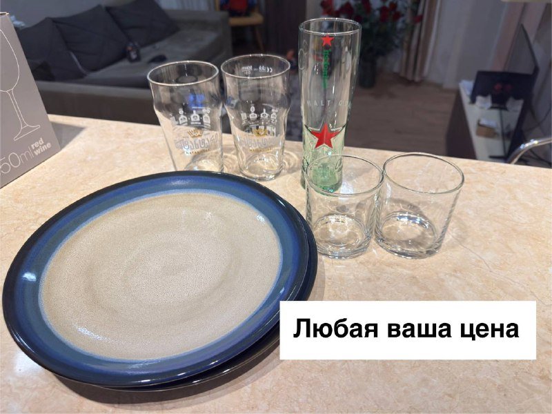 Графический планшет, эпилятор, настольные игры, HDMI кабель, мини-утюг, чехлы на iPhone, бокалы, тарелки, ортопедическая подушка 8