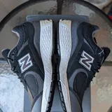 Женские кроссовки New Balance 2002 GORE-TEX 3