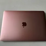 MacBook M1 8/256 3
