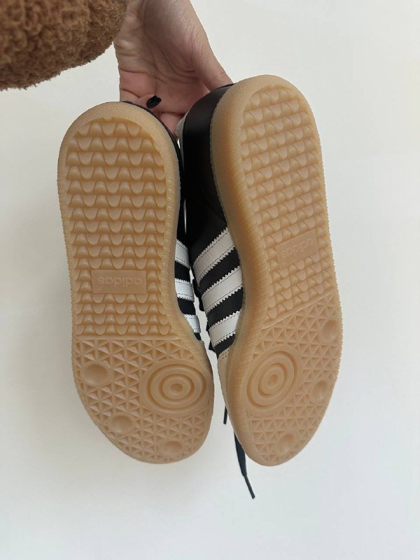Мужские кроссовки Adidas Samba 39 размер 4