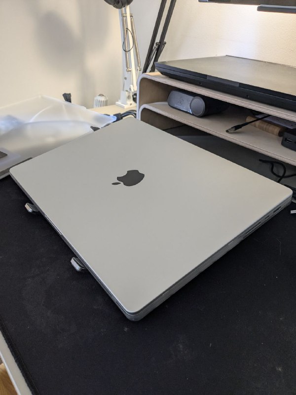 Макбук 16 M4 Про 14cpu/20gpu 48RAM 512SSD 2